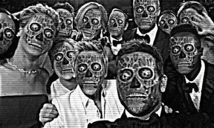 Oscar They Live selfie